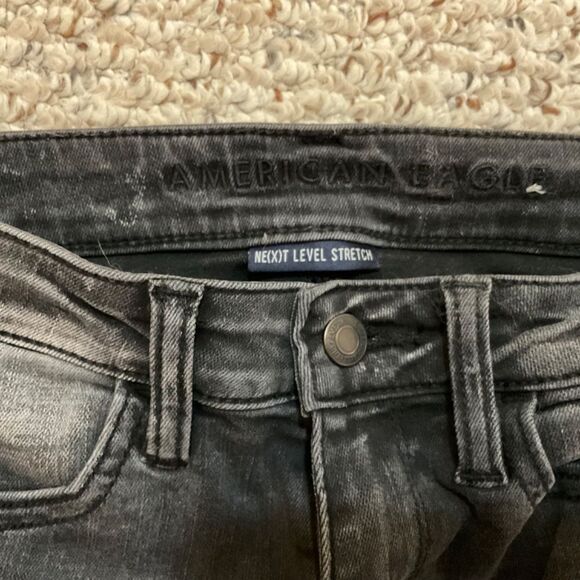 American Eagle Next Level Stretch Black Distressed Skinny Jeans Size 2 Regular - Picture 3 of 6